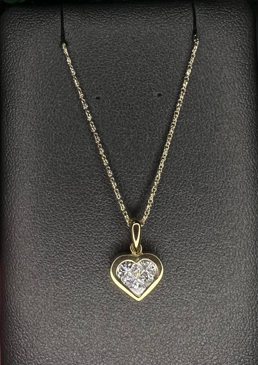 18KY Heart Diamond Pendant