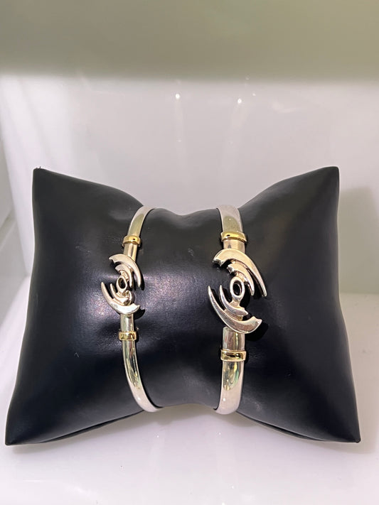 Two-tone Hurricanes Bracelet