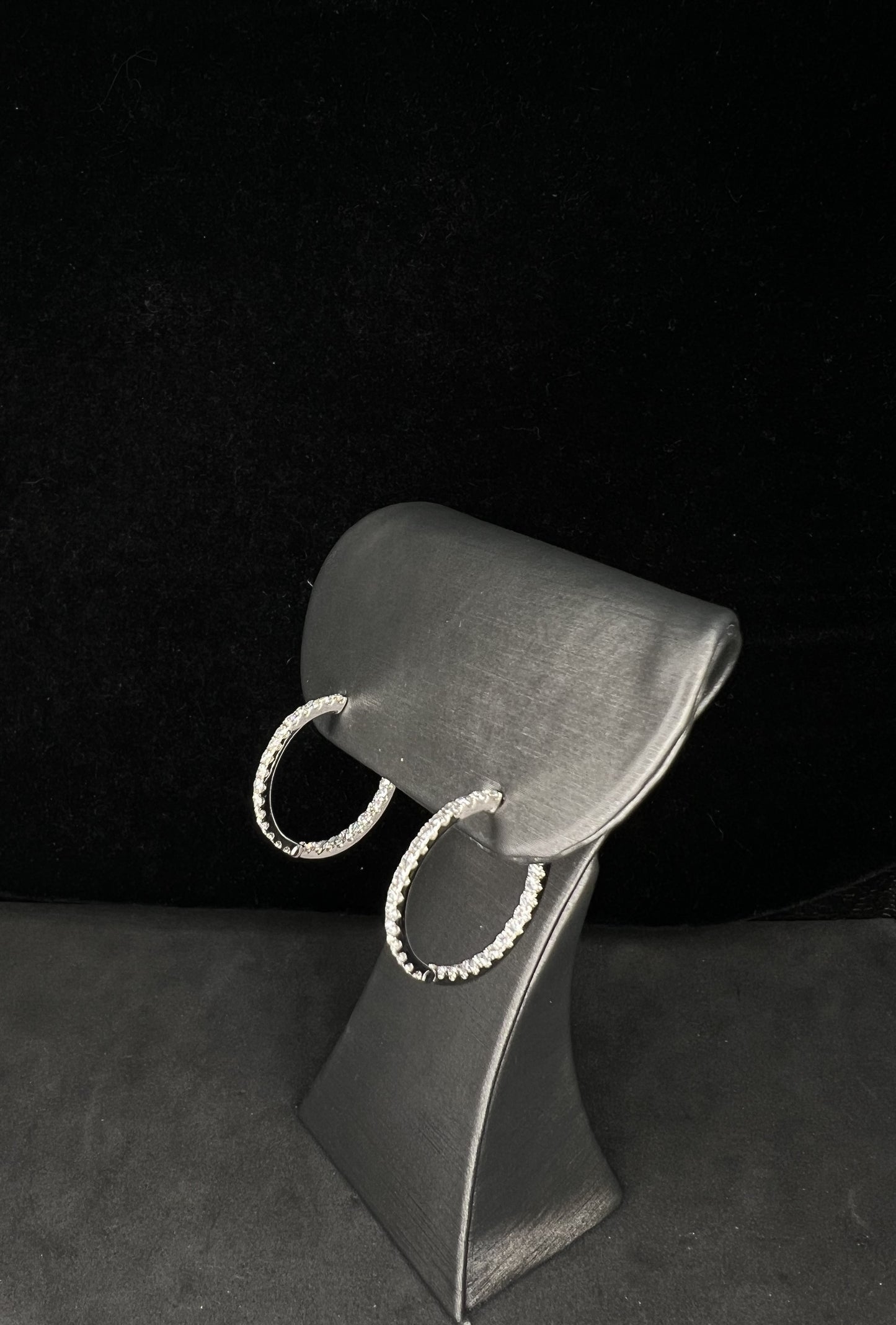 14KW 22mm 1.0 CTT "Inside and Out" Diamond Hoop Earrings