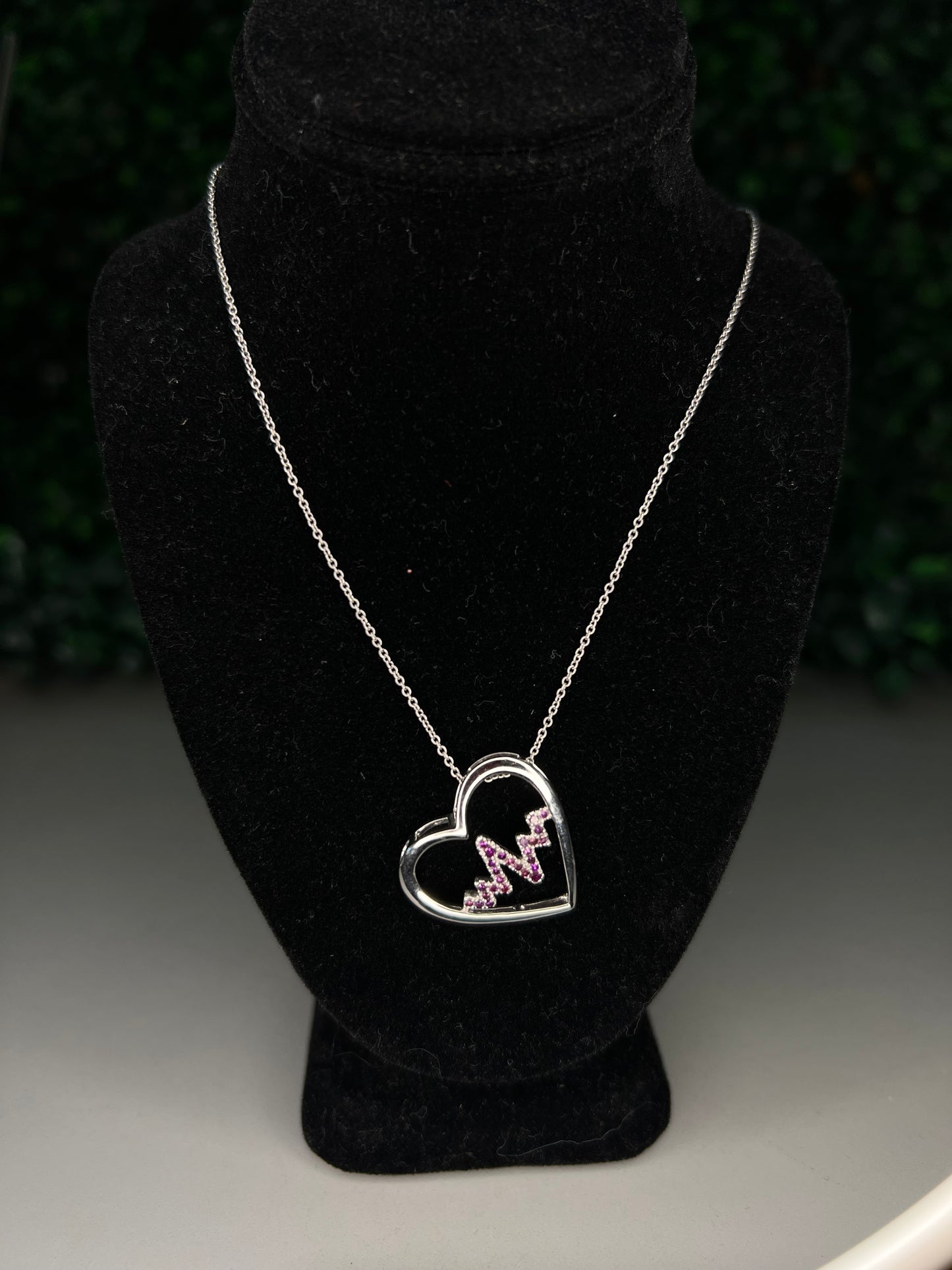 10KW Purple Diamond Heartbeat Necklace